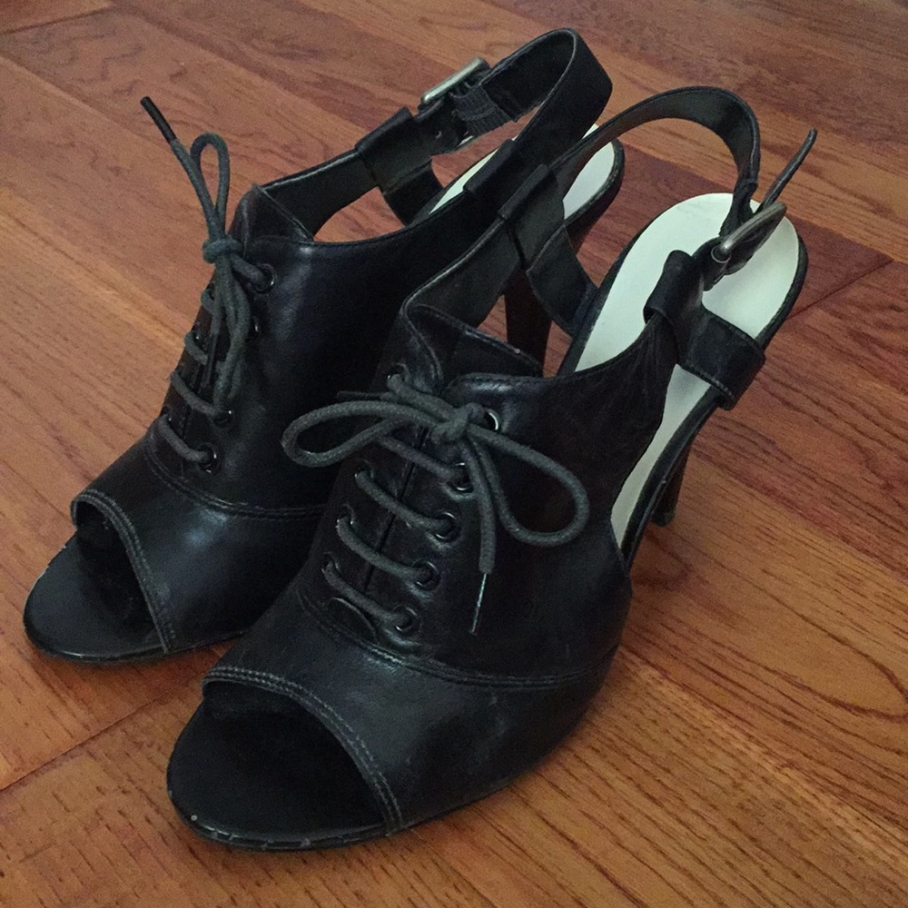 Nine West Heels, Leather upper, size 7.5